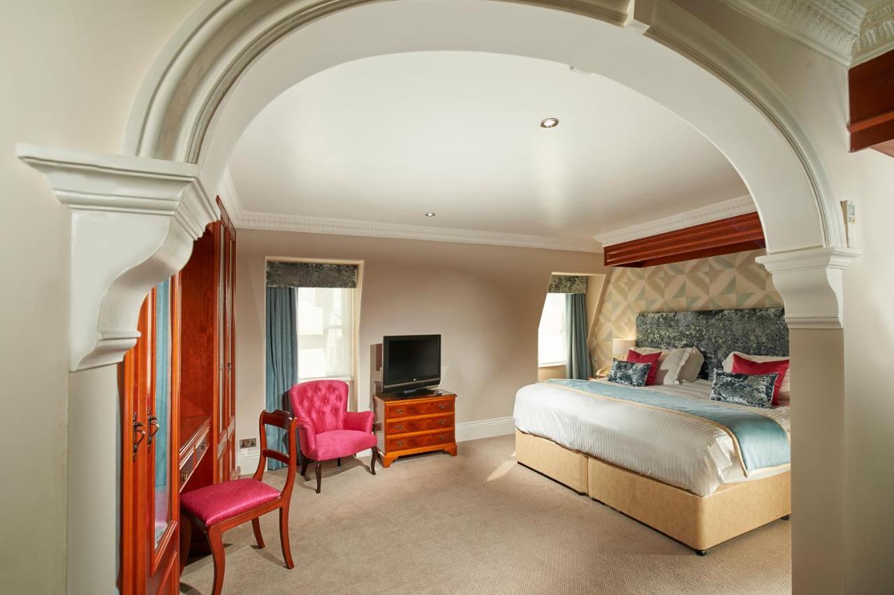 Best Western Moores Central Hotel Saint Peter Port Екстер'єр фото